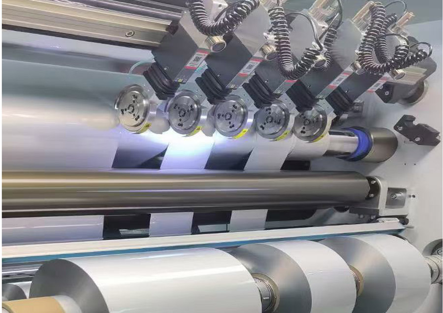 How to Choose an Automatic Slitting Machine for Different Materials?