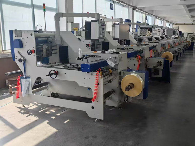 Beverage Label Sleeve Seaming  Machine Manufacturing Factory: Technological Innovation and Precision Manufacturing at ZONBON Machinery